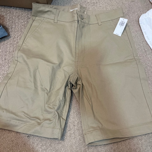 2 pairs of Boys size 12 khaki shorts old navy size 12 - Picture 1 of 2